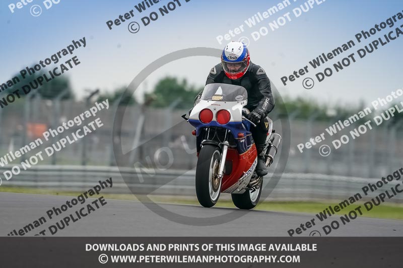 donington no limits trackday;donington park photographs;donington trackday photographs;no limits trackdays;peter wileman photography;trackday digital images;trackday photos